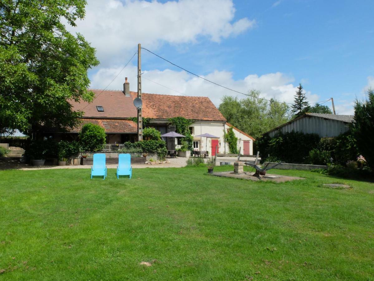 Bed and Breakfast Le Bon Coeur Ygrande Екстер'єр фото